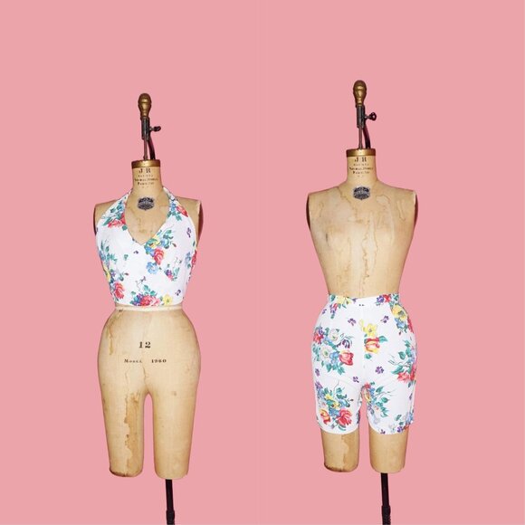 1990s Vintage Rare BETSEY JOHSON White Floral. Adjustable Halter Top and High Wa